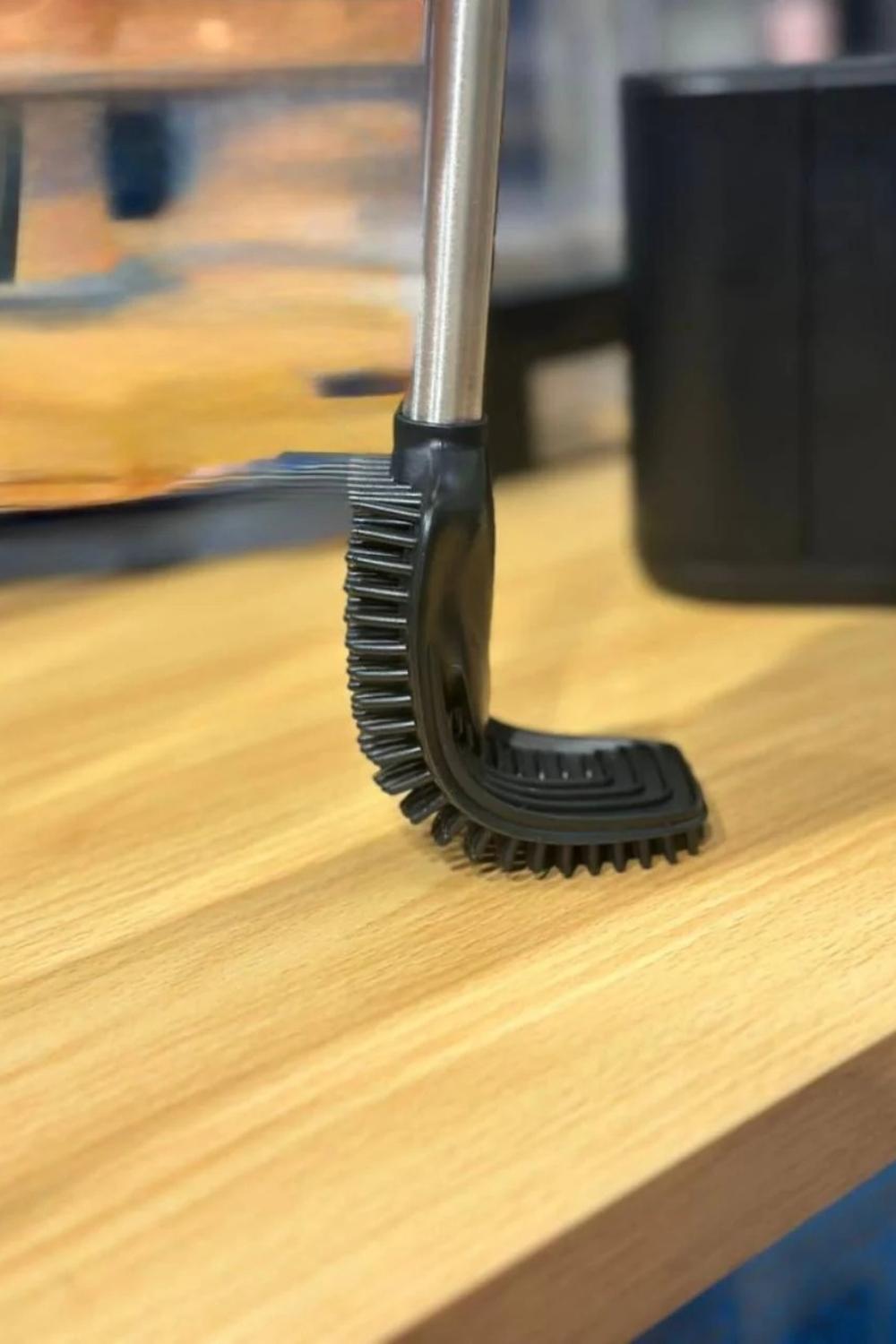 فرشاة تنظيف المرحاض المصنوعة من الفولاذ المقاوم للصدأ