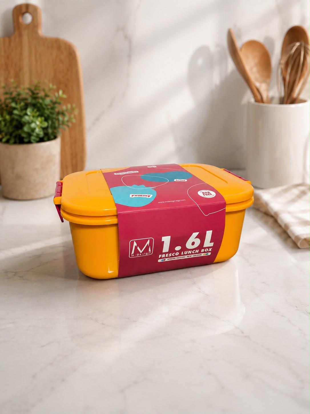 1.6L FRESCO LUNCH BOX - ORANGE